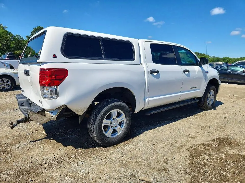 2012 TOYOTA TUNDRA CREWMAX SR5  