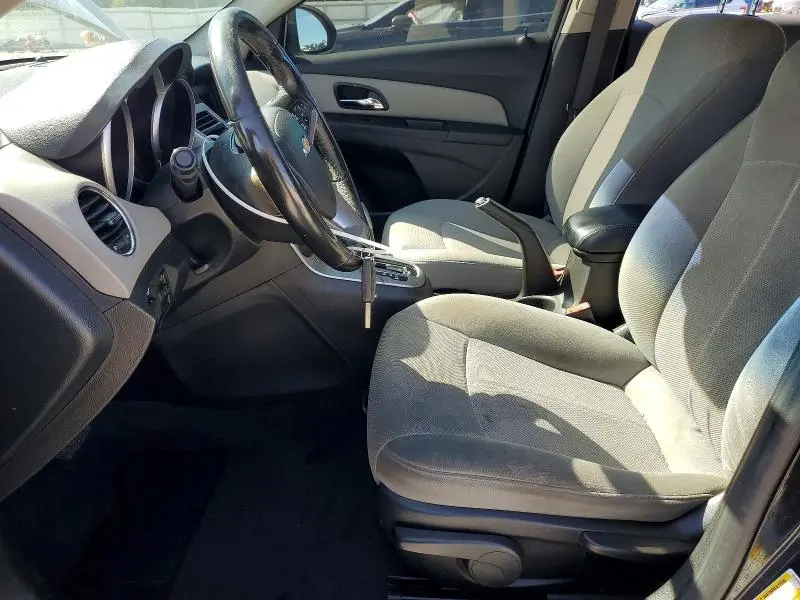 2011 CHEVROLET CRUZE LT  