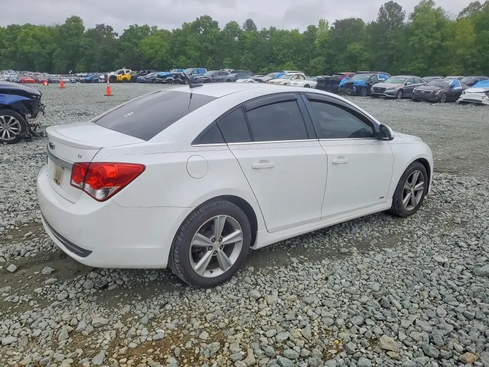 2012 CHEVROLET CRUZE LT  