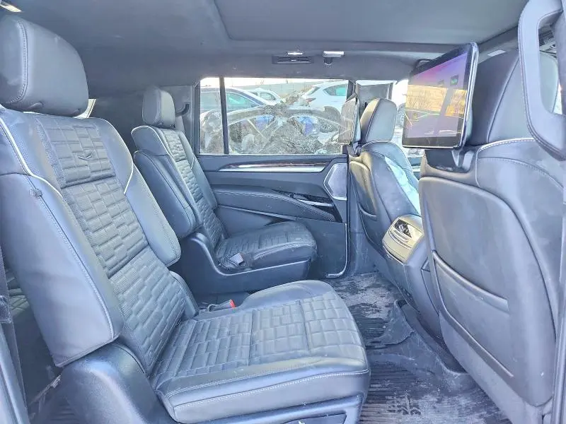 2025 CADILLAC ESCALADE   