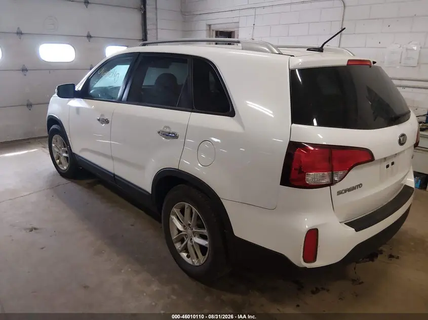 2015 KIA SORENTO LX V6