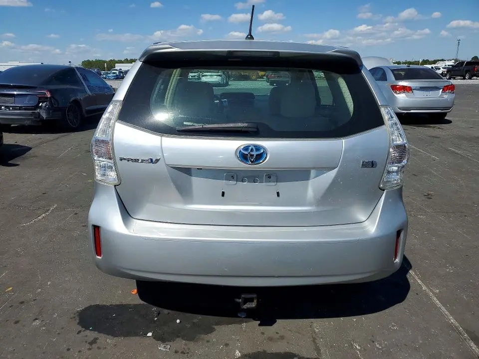 2012 TOYOTA PRIUS V TWO  