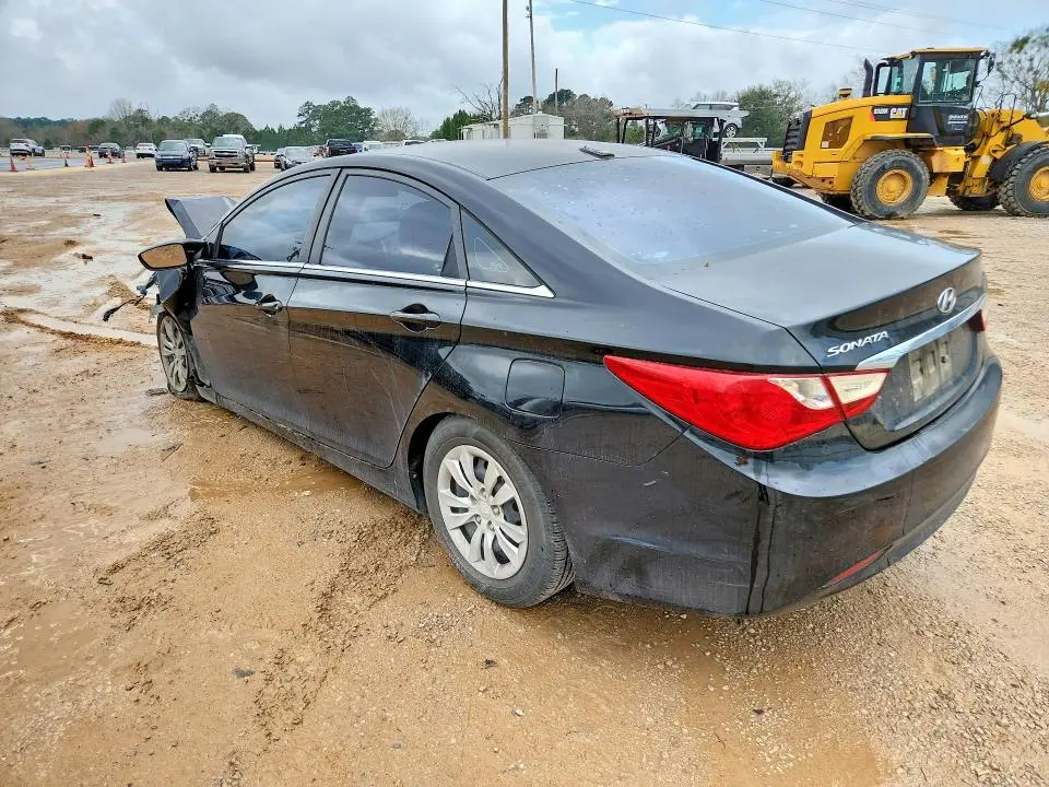 2011 HYUNDAI SONATA GLS  