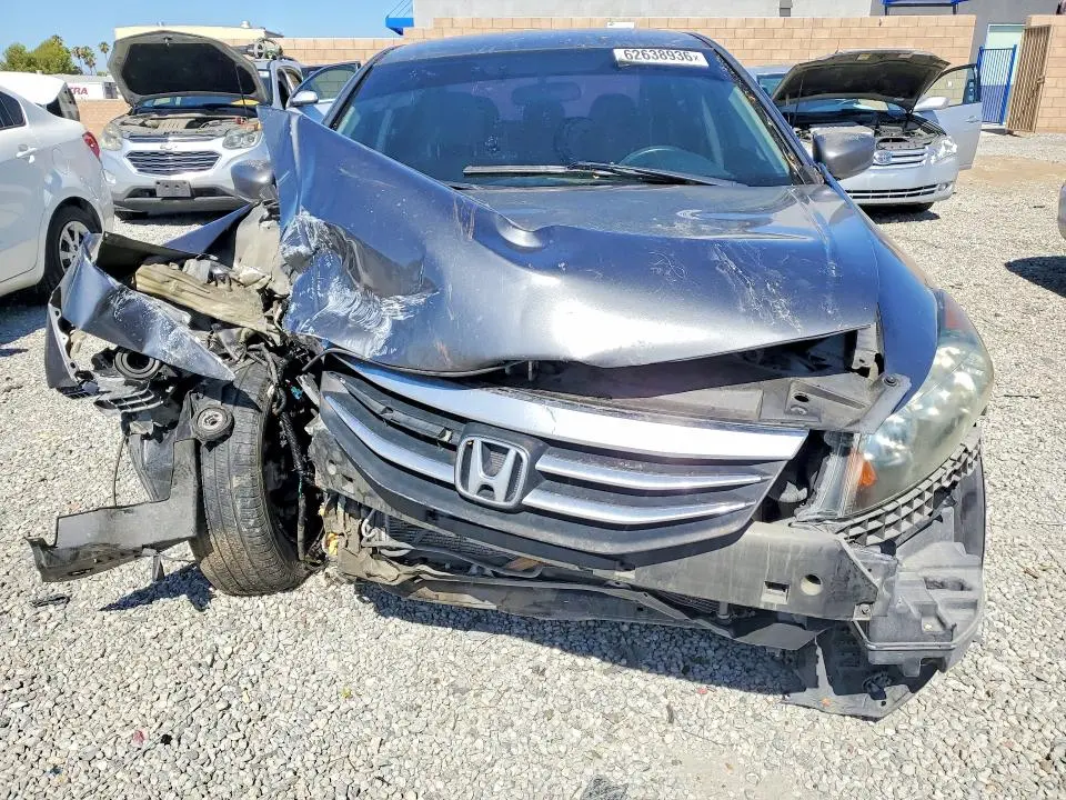2011 HONDA ACCORD LX  