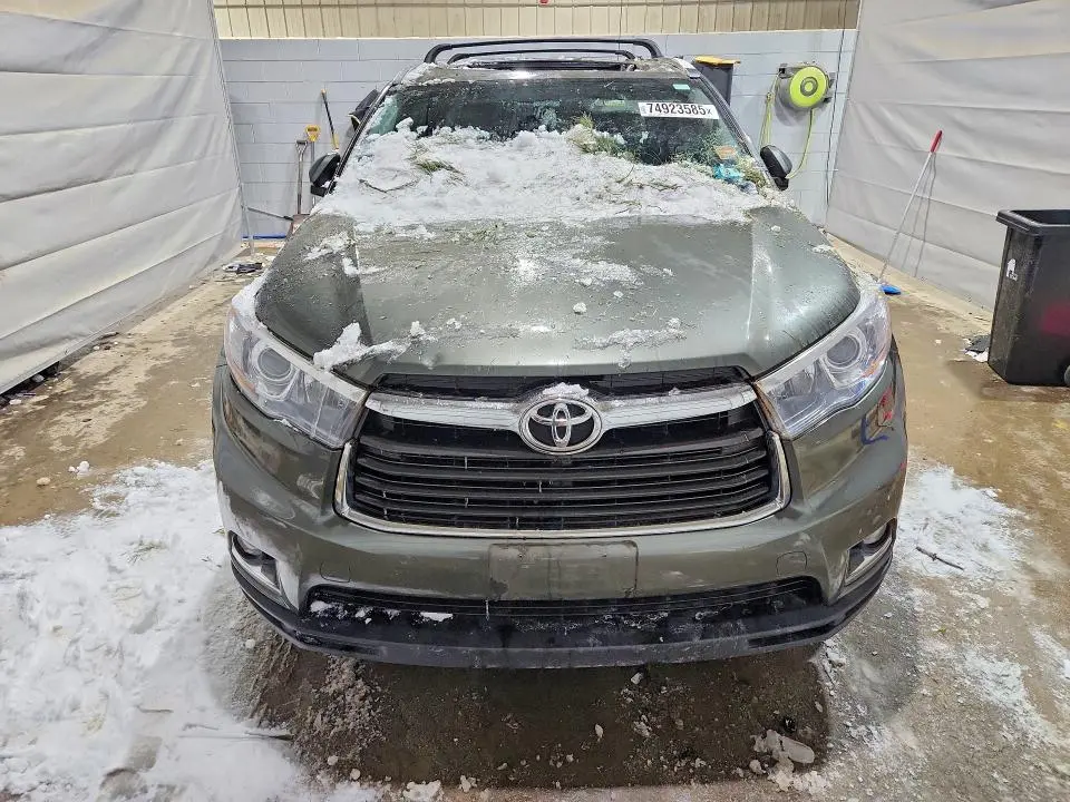 2015 TOYOTA HIGHLANDER LIMITED  