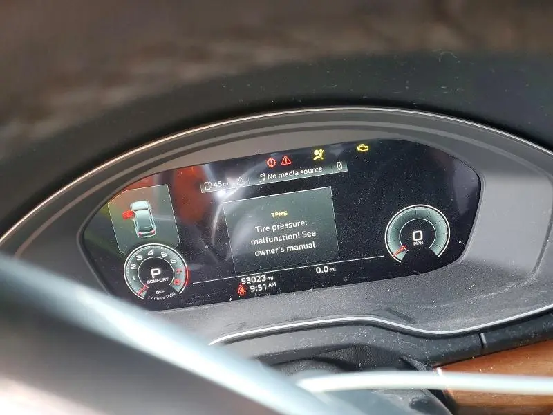 2022 AUDI Q5 PREMIUM PLUS 45  