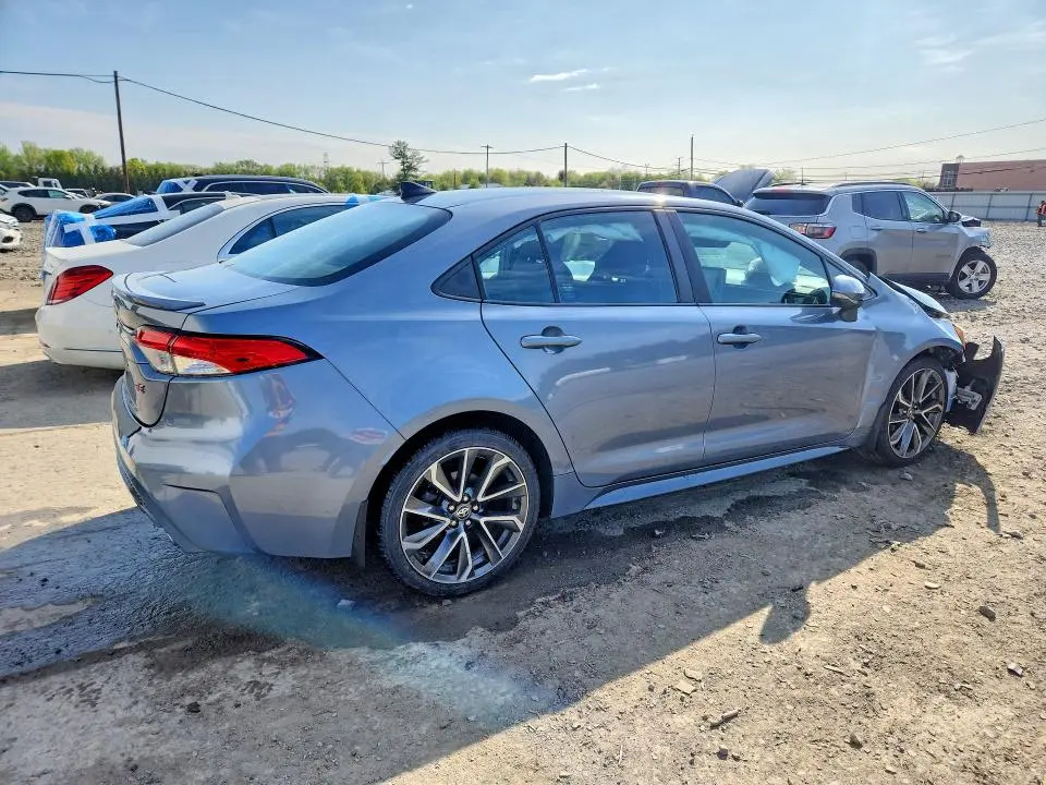 2022 TOYOTA COROLLA SE  