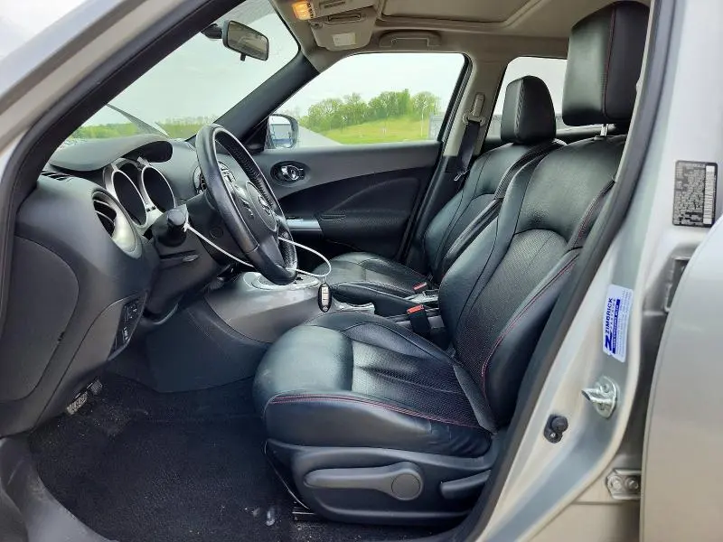 2015 NISSAN JUKE SL  