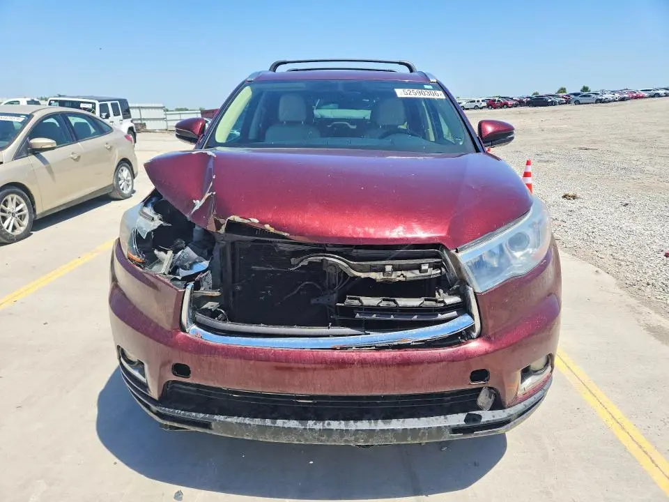 2016 TOYOTA HIGHLANDER LIMITED  