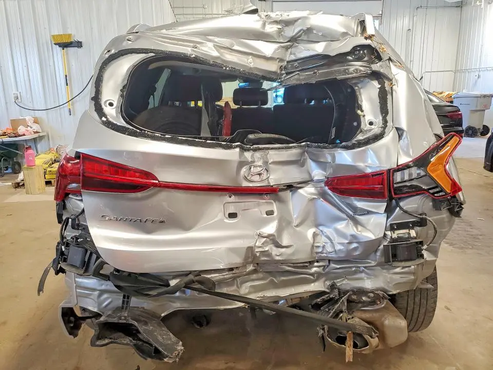 2021 HYUNDAI SANTA FE SEL  