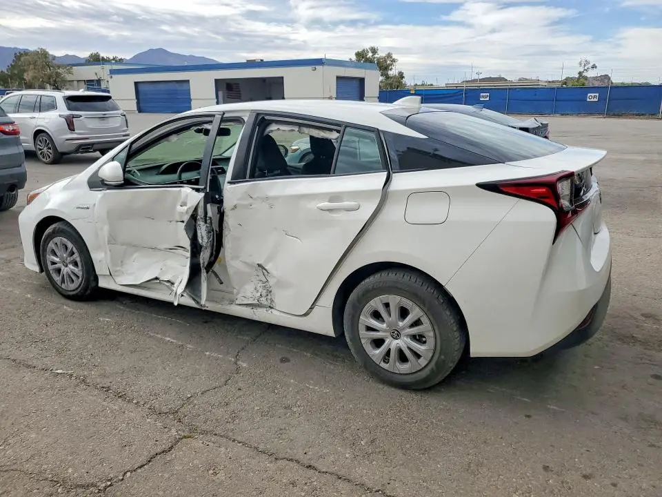 2020 TOYOTA PRIUS L ECO  