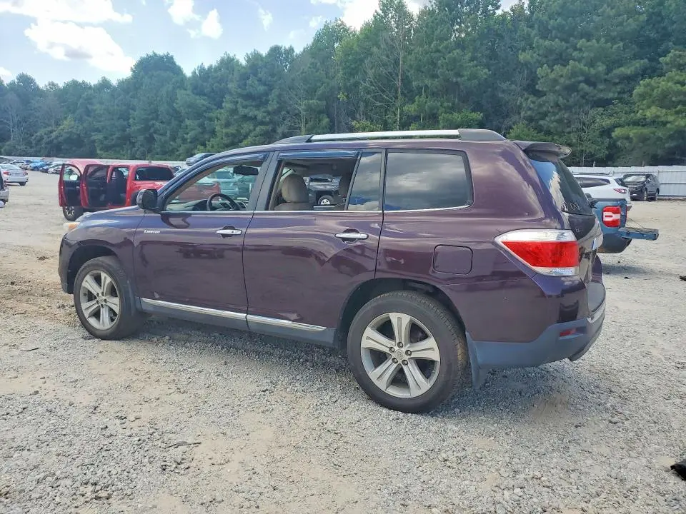2013 TOYOTA HIGHLANDER LIMITED  