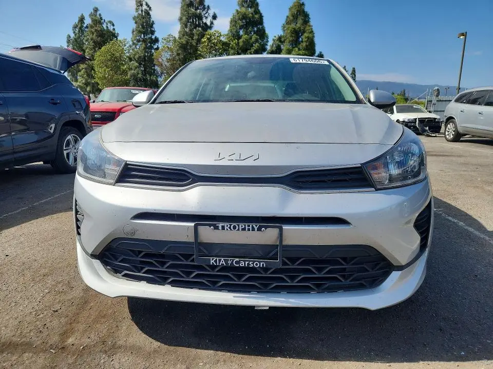2022 KIA RIO S  