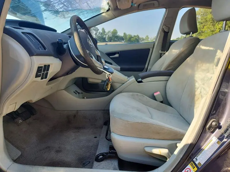 2010 TOYOTA PRIUS II  