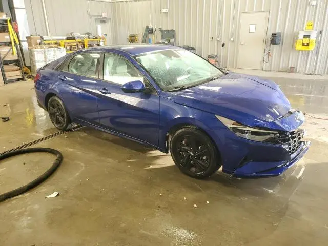 2021 HYUNDAI ELANTRA SEL  