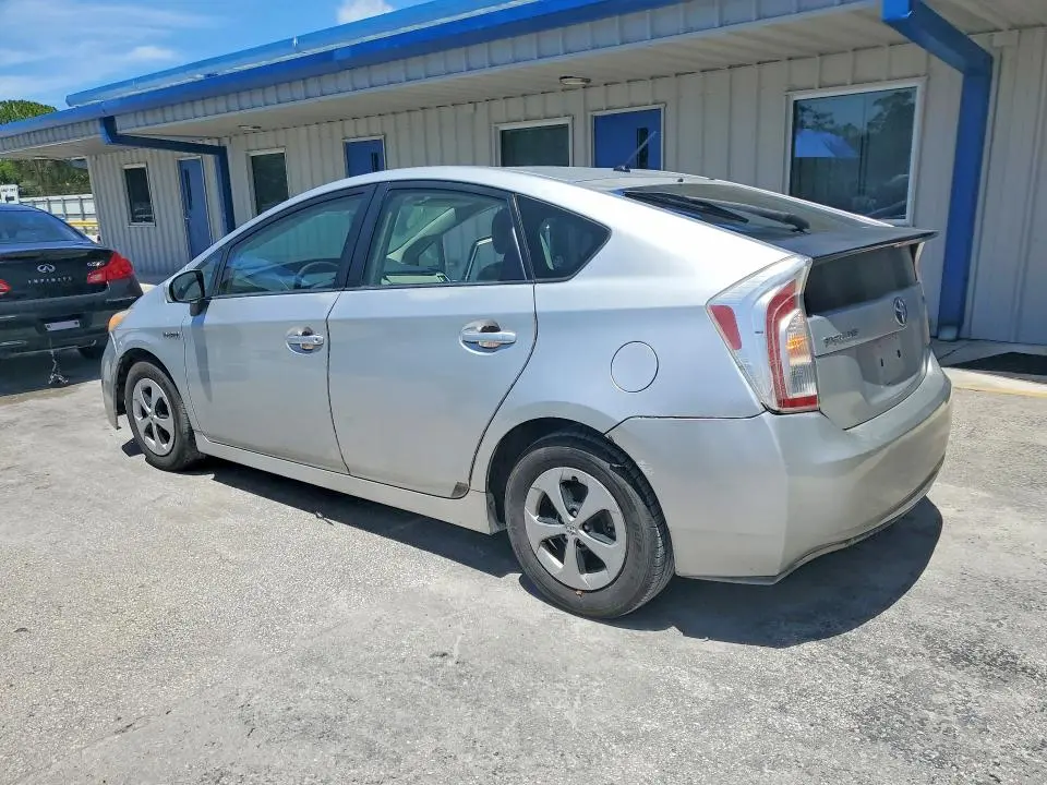 2014 TOYOTA PRIUS TWO  