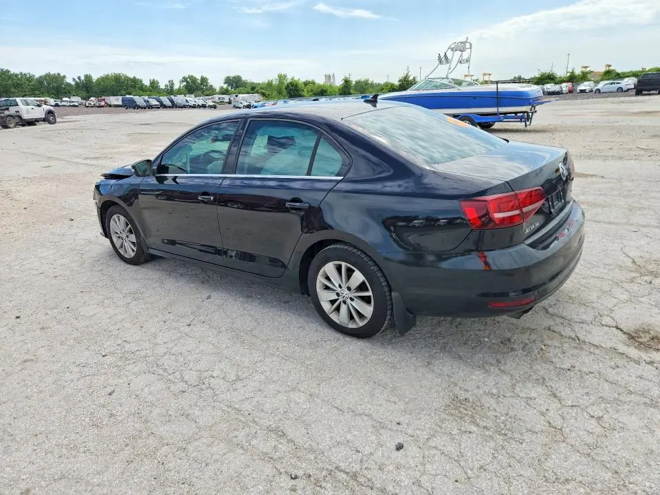 2016 VOLKSWAGEN JETTA SE  