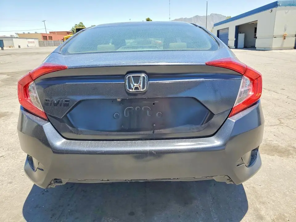 2016 HONDA CIVIC LX  