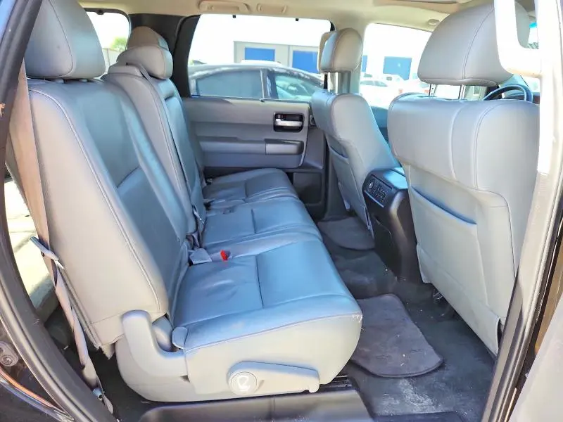 2016 TOYOTA SEQUOIA LIMITED  
