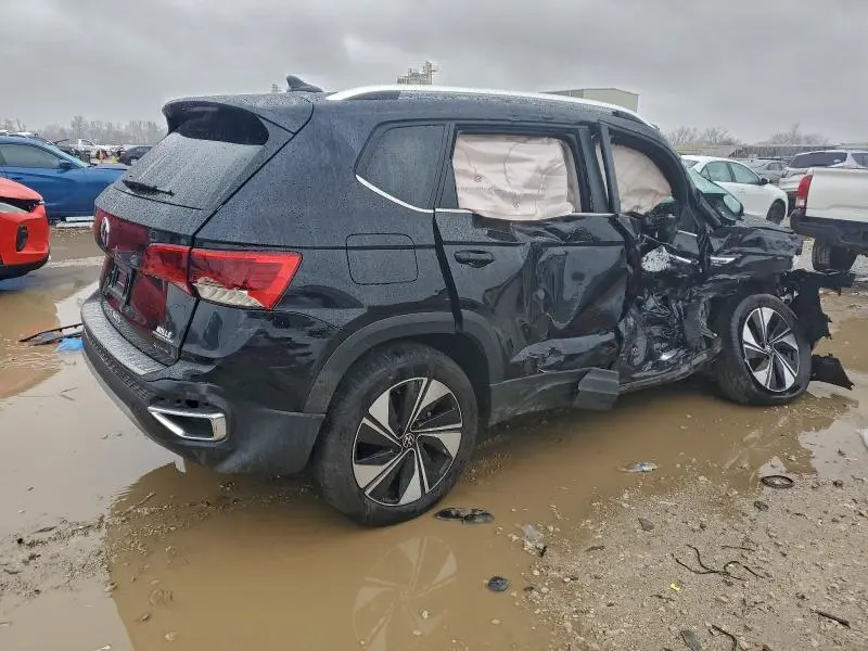 2024 VOLKSWAGEN TAOS SE  