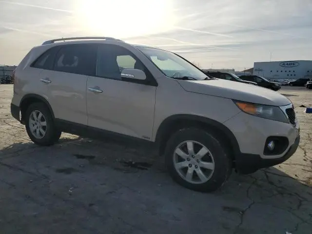 2011 KIA SORENTO BASE  