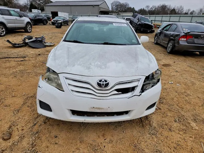2011 TOYOTA CAMRY BASE  