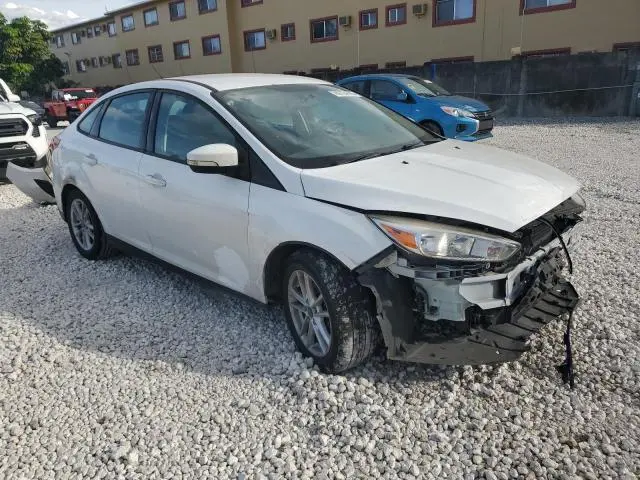 2017 FORD FOCUS SE  