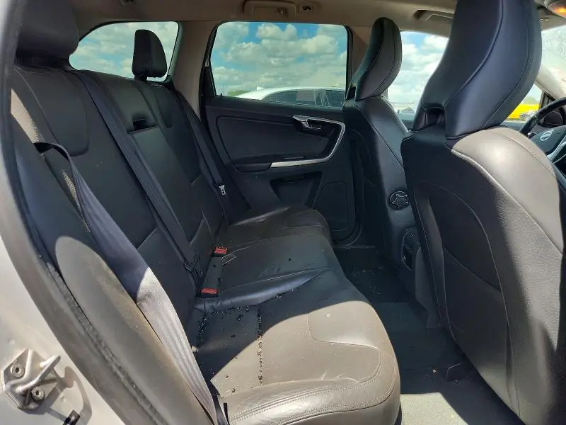 2014 VOLVO XC60 T6  