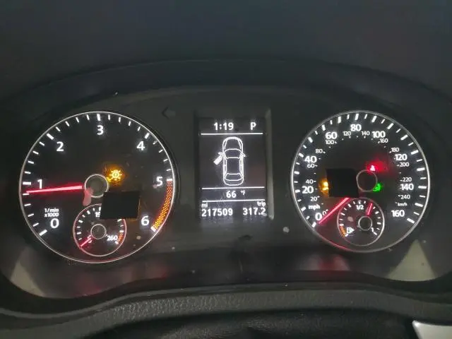 2013 VOLKSWAGEN PASSAT SE  