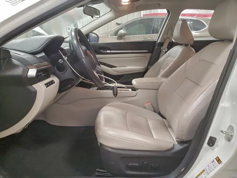 2021 NISSAN ALTIMA SL  