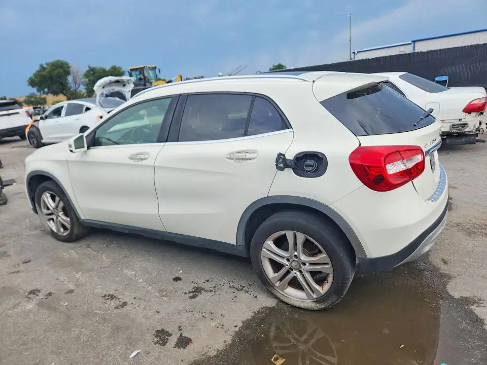 2016 MERCEDES-BENZ GLA 250 4MATIC  