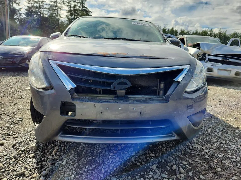 2016 NISSAN VERSA 1.6 SV  