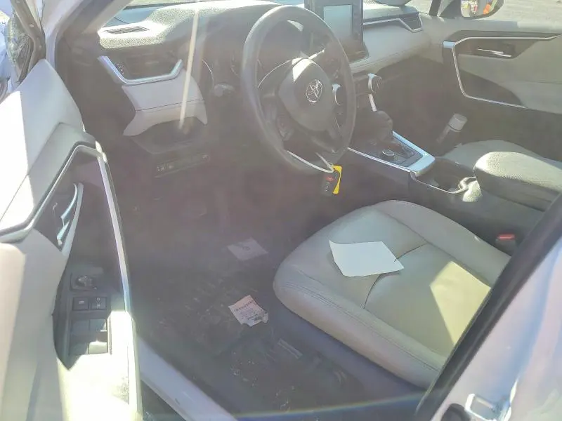 2019 TOYOTA RAV4   