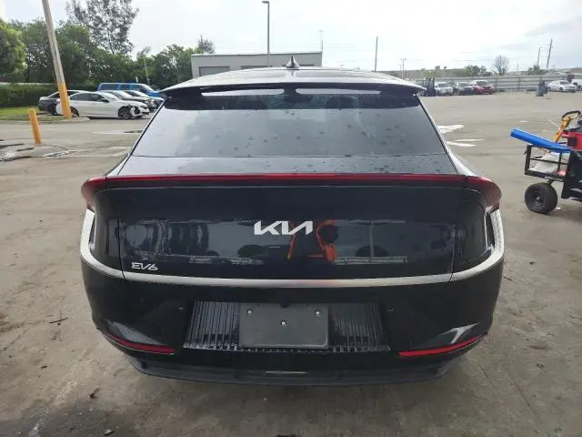 2024 KIA EV6 LIGHT  
