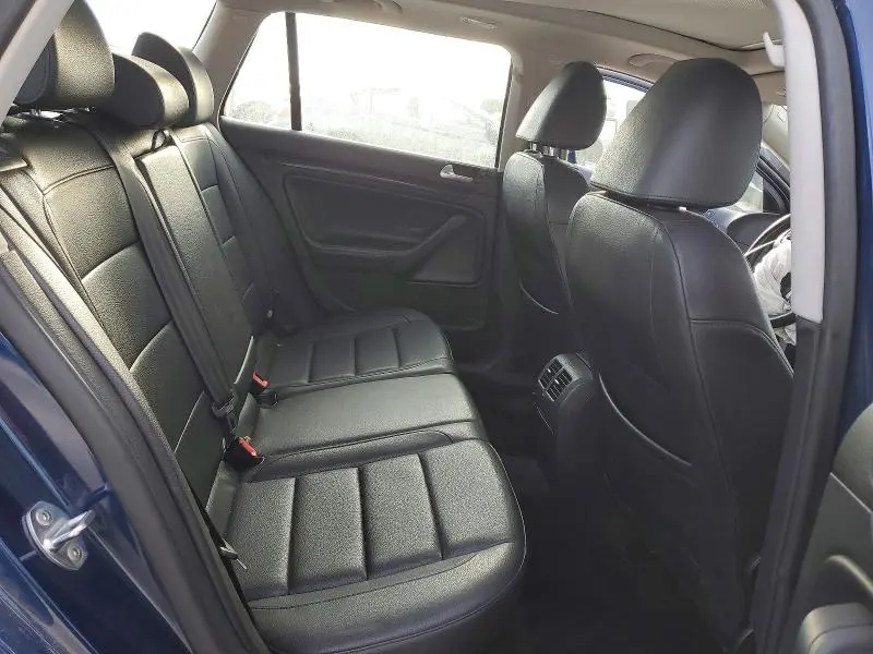 2012 VOLKSWAGEN JETTA TDI  