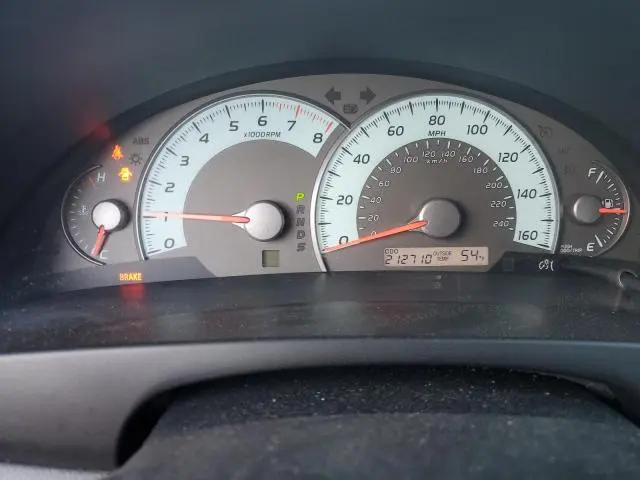 2010 TOYOTA CAMRY SE  