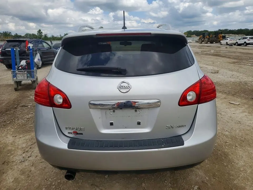 2013 NISSAN ROGUE S  