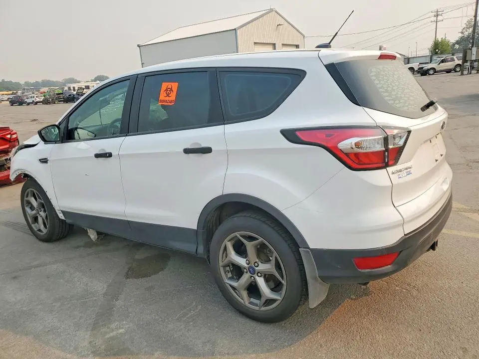 2017 FORD ESCAPE S  