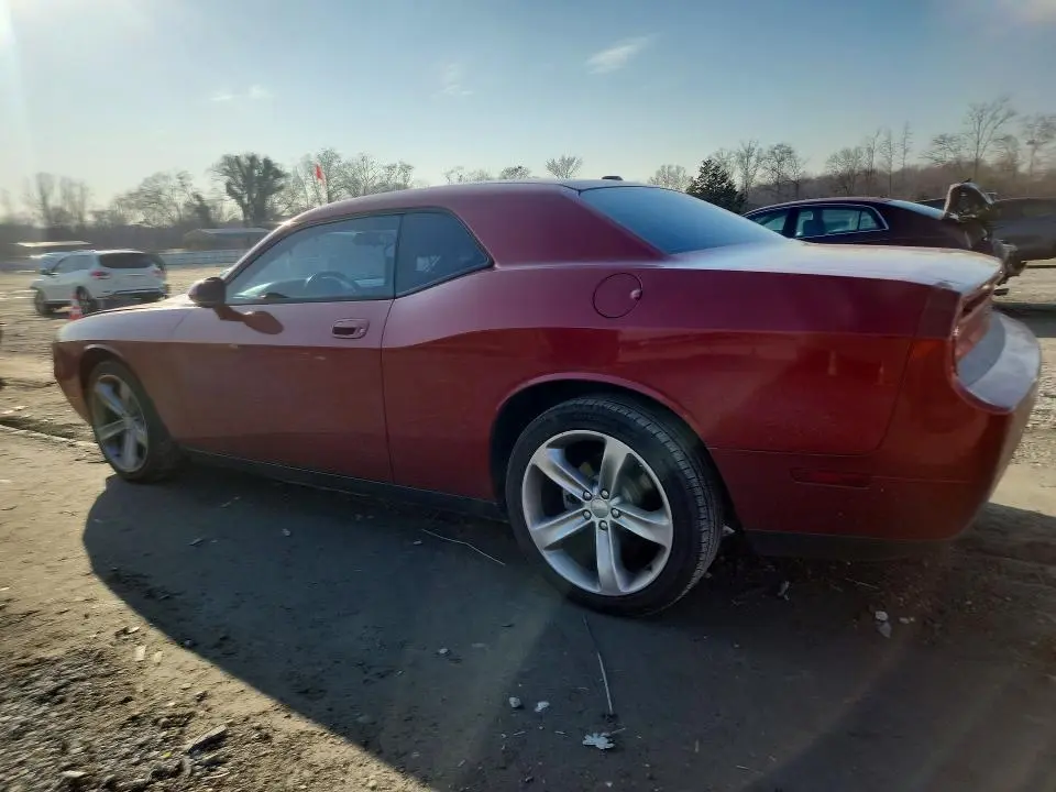 2010 DODGE CHALLENGER SE  