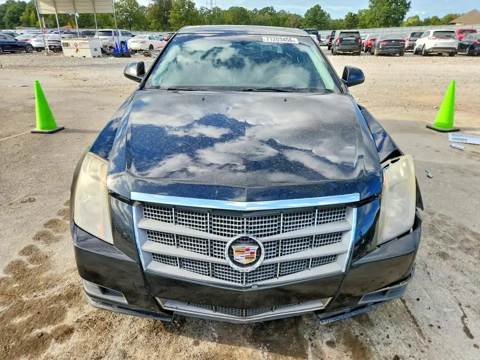 2011 CADILLAC CTS LUXURY COLLECTION  