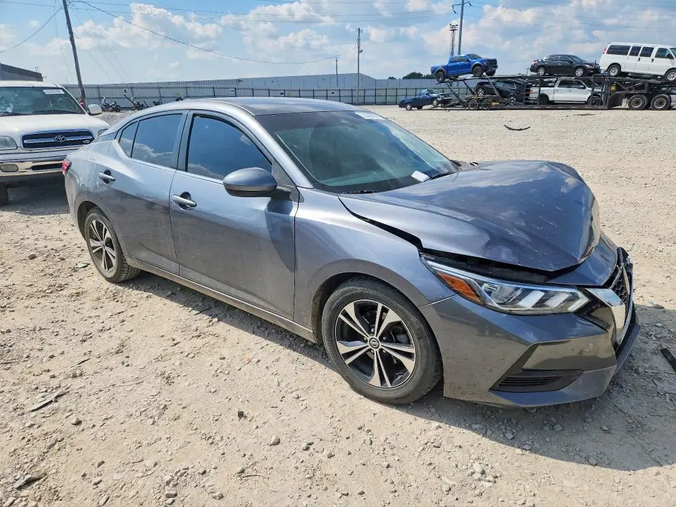 2022 NISSAN SENTRA SV  