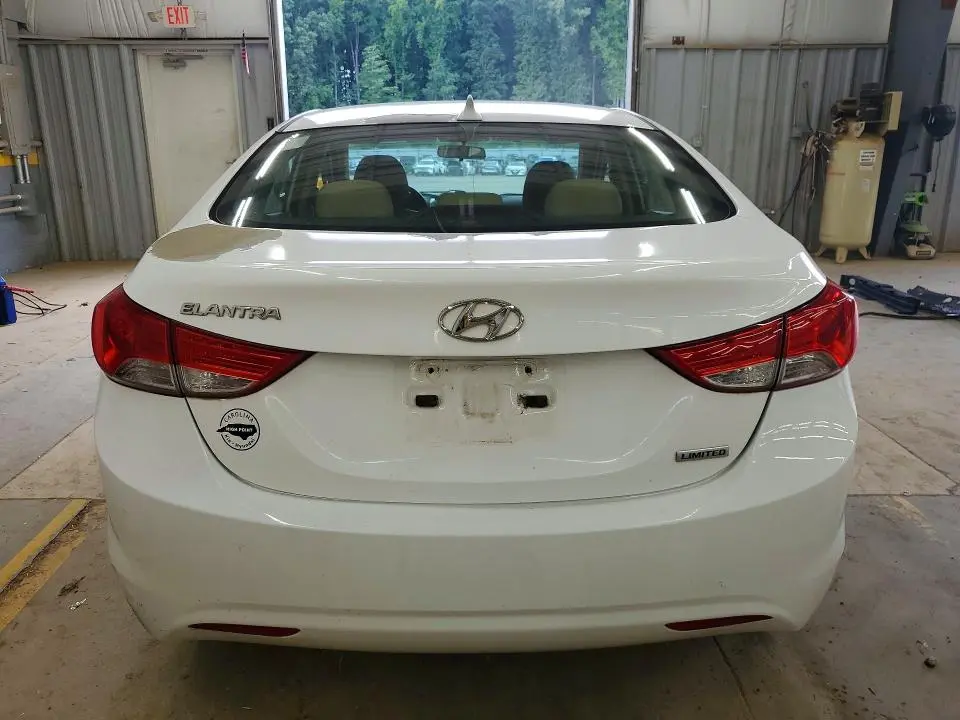 2013 HYUNDAI ELANTRA LIMITED  