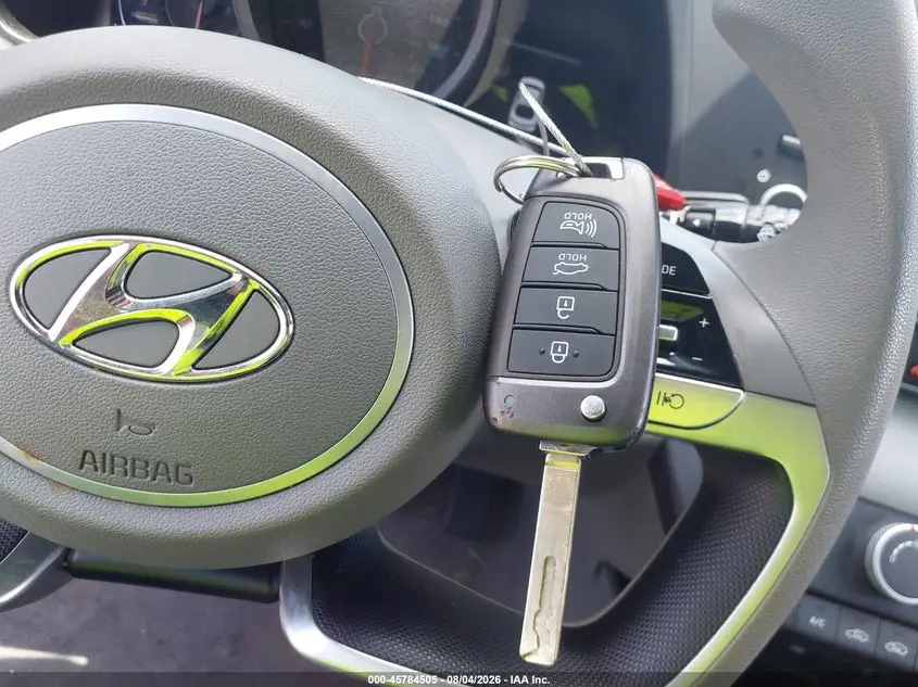 2021 HYUNDAI ELANTRA SE