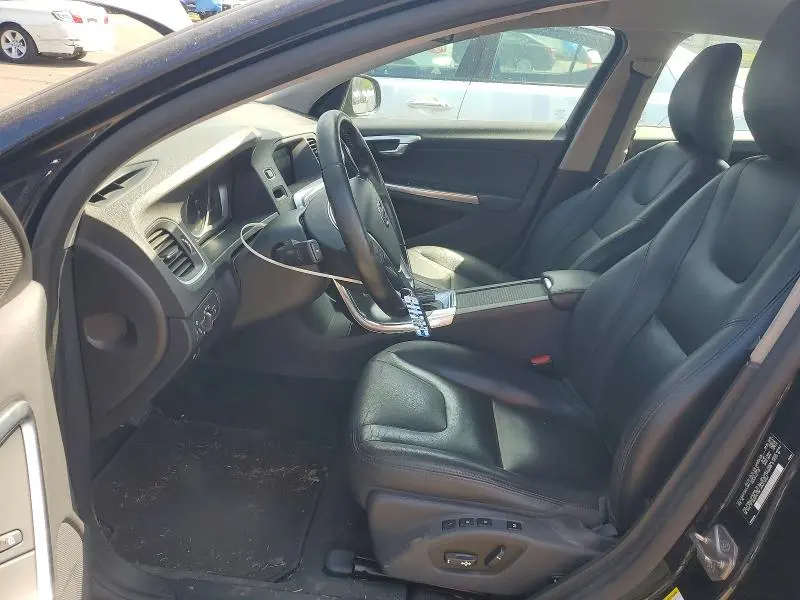 2016 VOLVO S60   