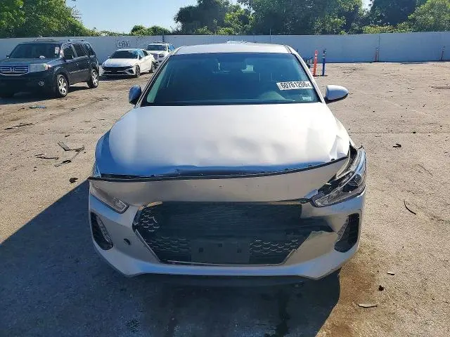 2018 HYUNDAI ELANTRA GT BASE  