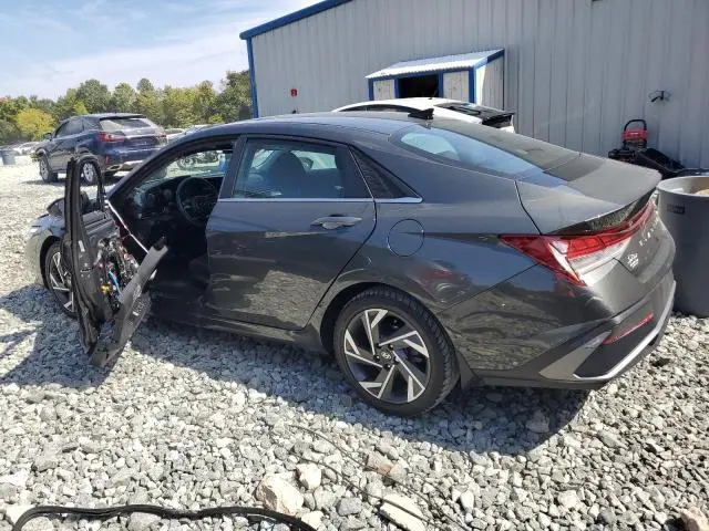 2024 HYUNDAI ELANTRA SEL  