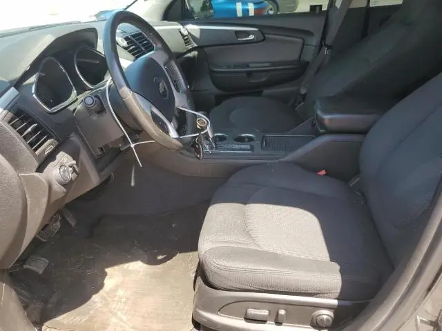 2010 CHEVROLET TRAVERSE LT  