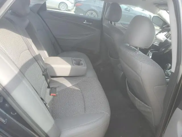 2012 HYUNDAI SONATA SE  