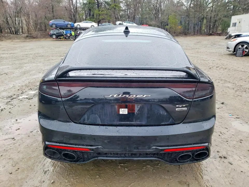 2022 KIA STINGER GT2  