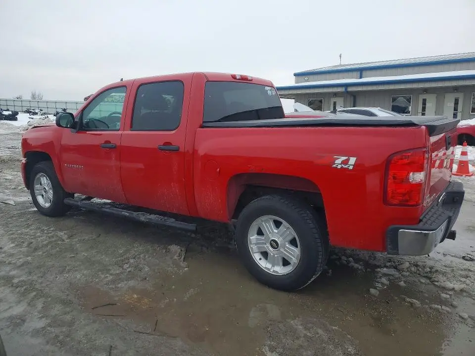 2011 CHEVROLET SILVERADO K1500 LT  